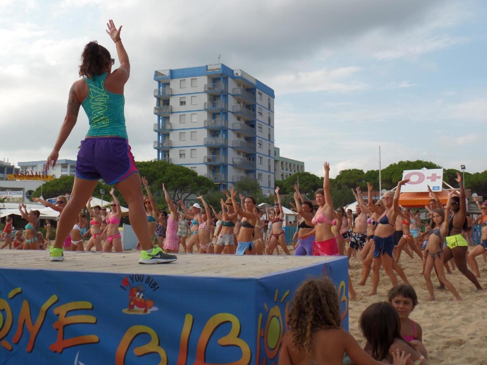 Ferienwohnung Fuer 8 Personen Ca 90 Qm In Bibione, Adriakueste Italien Bibione Und Umgebung Exterior photo